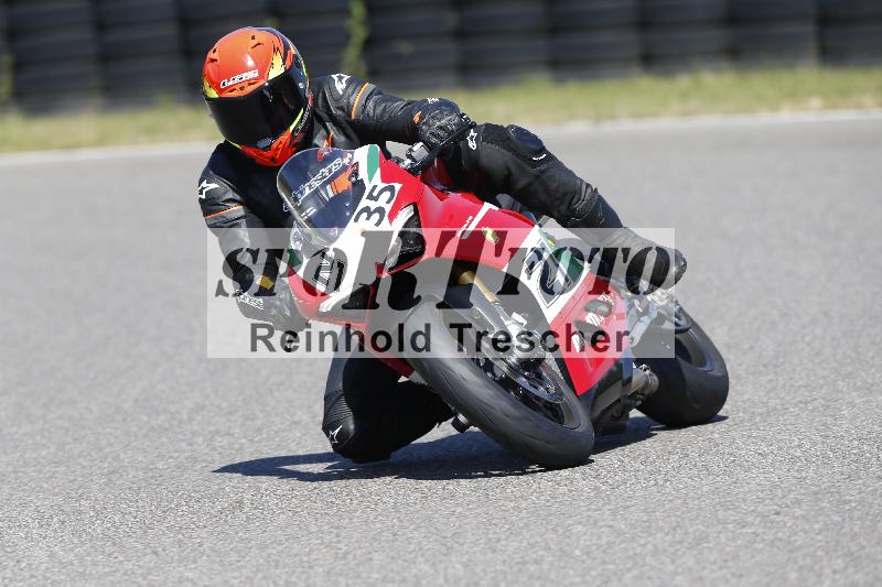 /Archiv-2025/48 25.08.2025 Cornu Master School ADR/rot-rouge/35